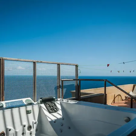 Hili Complex * Zebbug (Gozo)