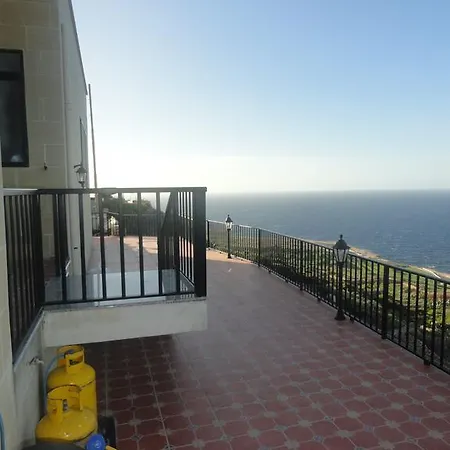 Apartment Hili Complex *